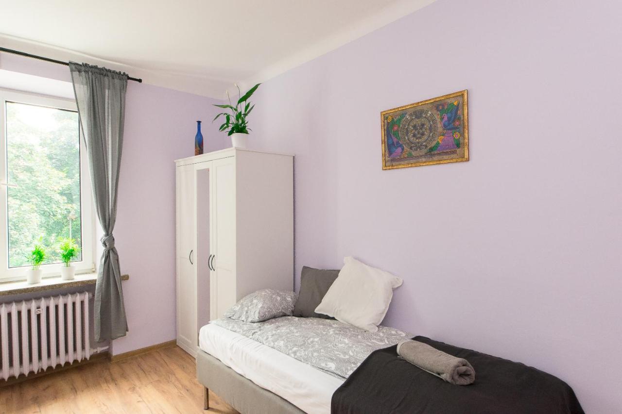 קרקוב 3-Bedroom Flat In City Center P4You Pl מראה חיצוני תמונה